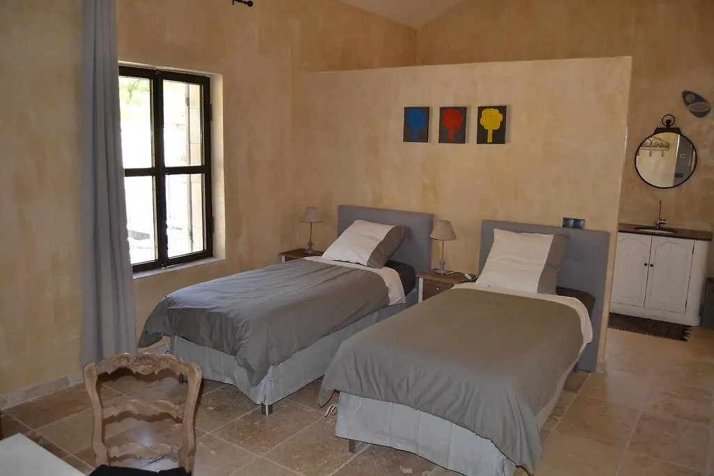 Mas Ste Helene Villa Cereste France