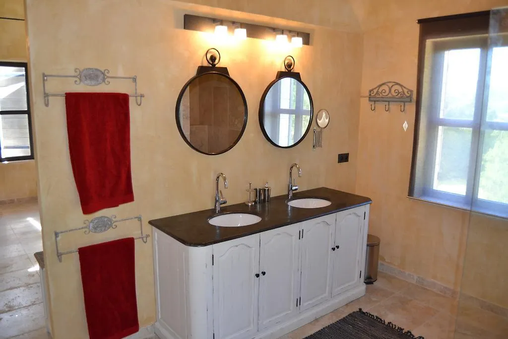 Holiday home Mas Ste Helene Villa Cereste